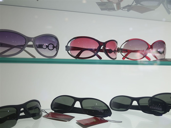 KL97-1噴塑亞光四三二斗卡箱